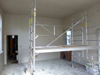 Frisch verputzte W�nde im Dienstraum